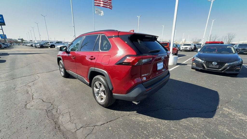 2022 Toyota RAV4 Hybrid XLE