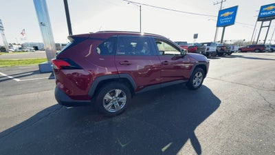 2022 Toyota RAV4 Hybrid XLE