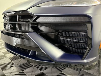 2025 Lamborghini Urus SE
