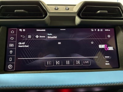 2025 Lamborghini Urus SE