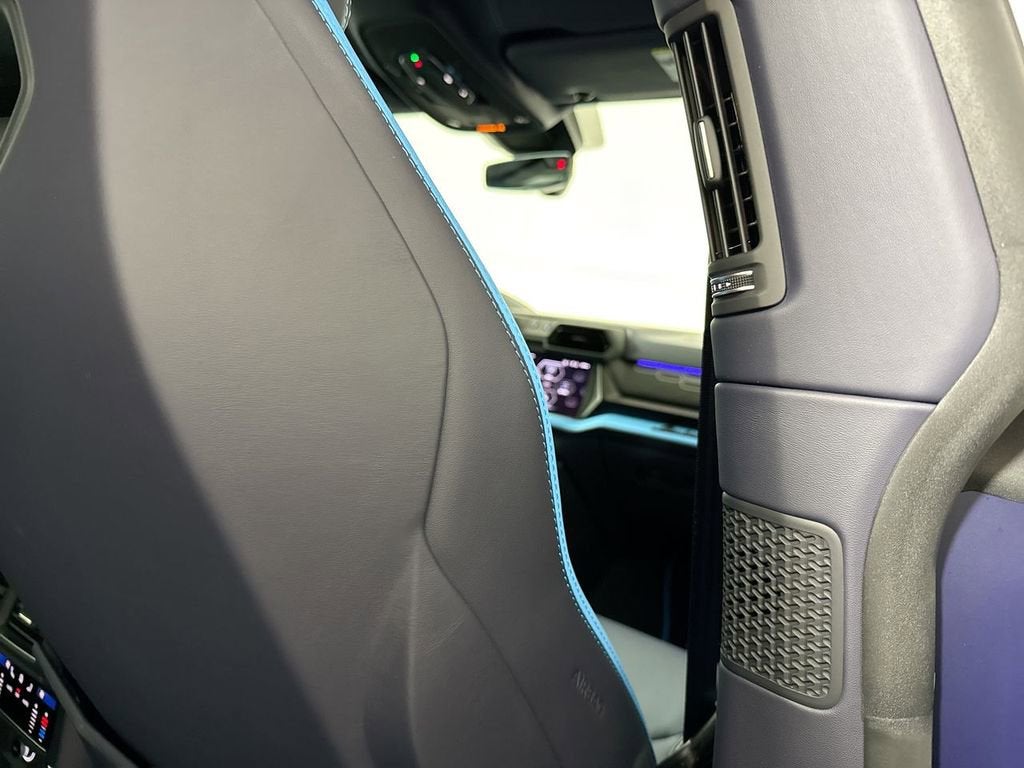 2025 Lamborghini Urus SE