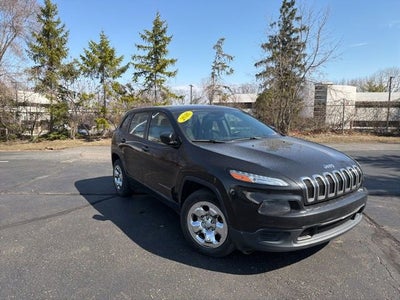 2016 Jeep Cherokee Sport