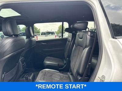 2023 Jeep Grand Cherokee L Altitude 4x4