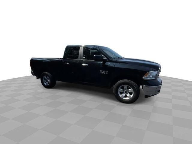 2017 RAM 1500 SLT Quad Cab 4x4 6'4" Box