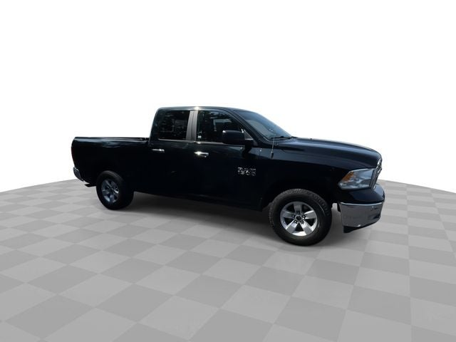 2017 RAM 1500 SLT Quad Cab 4x4 6'4" Box