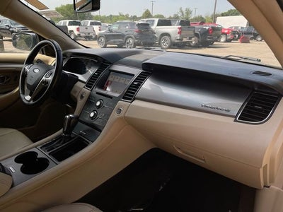 2018 Ford Taurus SEL