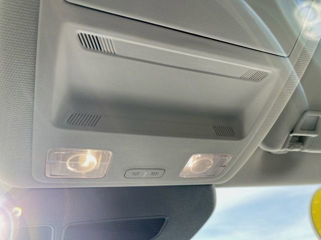 2022 Ford Escape Titanium Hybrid