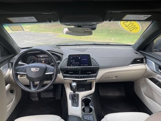 2023 Cadillac CT4 Luxury