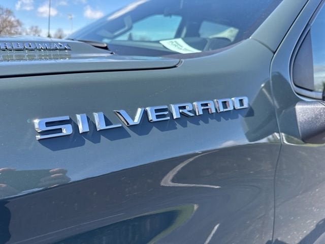2025 Chevrolet Silverado 1500 LT (2FL)