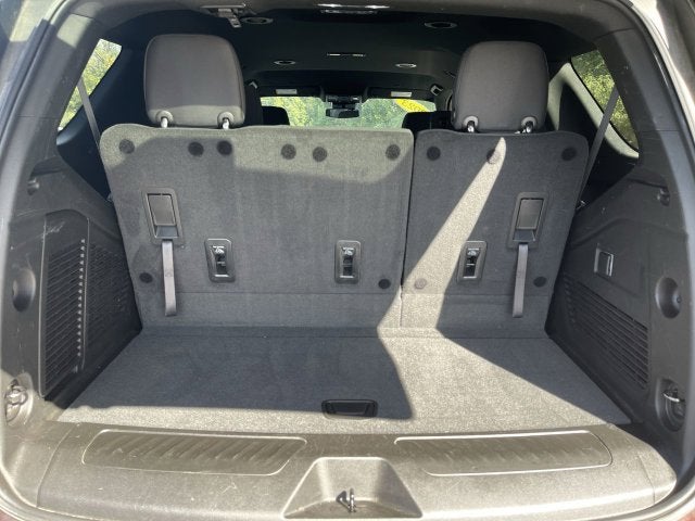 2023 GMC Yukon SLE