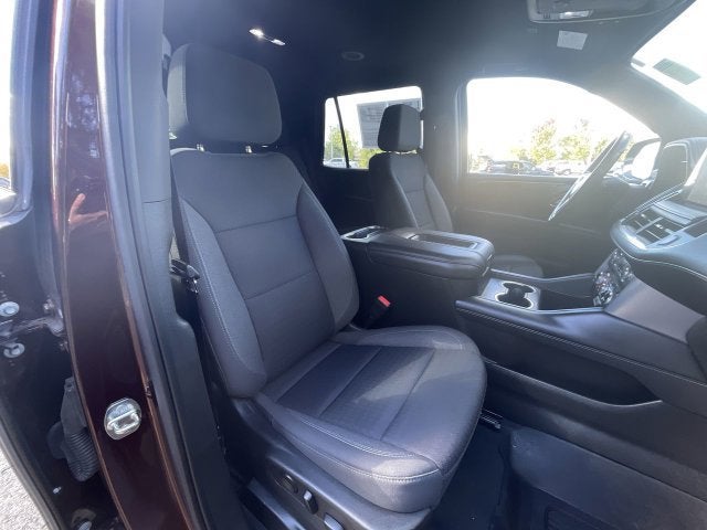 2023 GMC Yukon SLE
