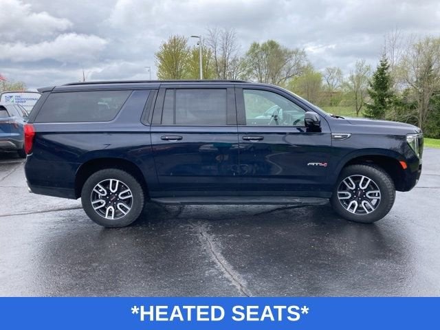 2022 GMC Yukon XL AT4