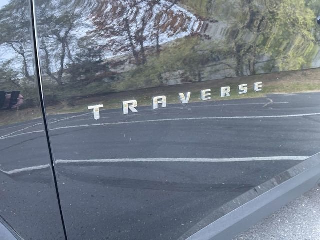 2022 Chevrolet Traverse LS