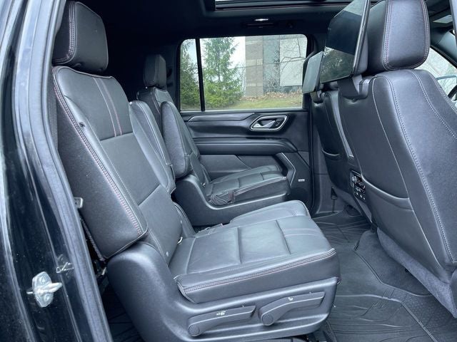 2021 Chevrolet Suburban RST