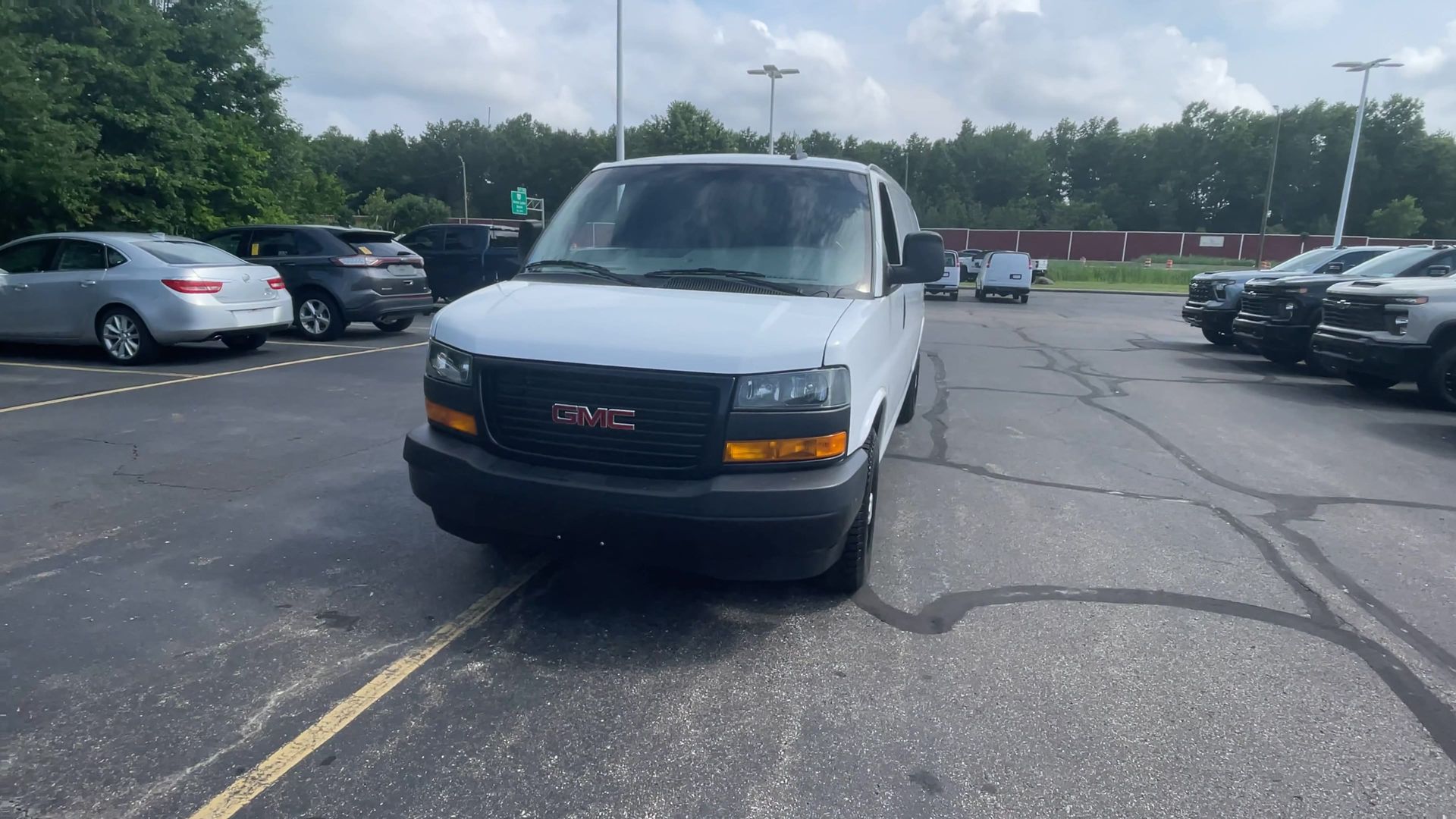 2023 GMC Savana Cargo 3500 Work Van