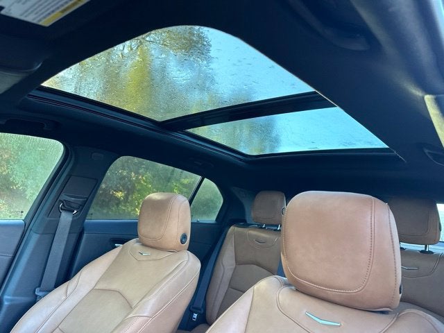 2022 Cadillac XT4 AWD Sport