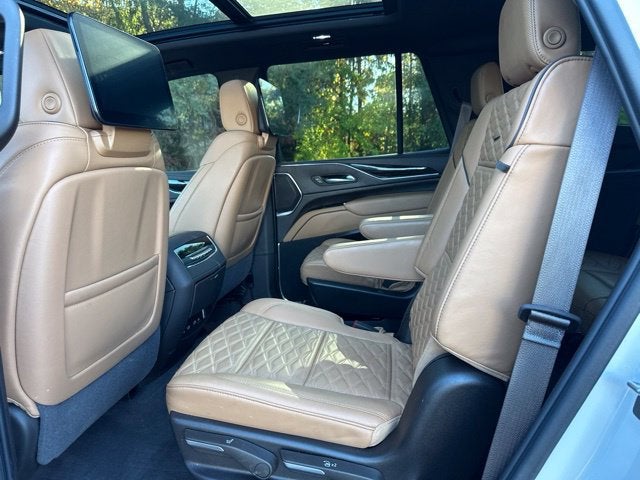 2024 Cadillac Escalade Sport