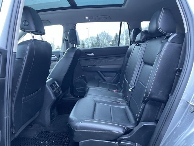 2022 Volkswagen Atlas 2.0T SE w/Technology