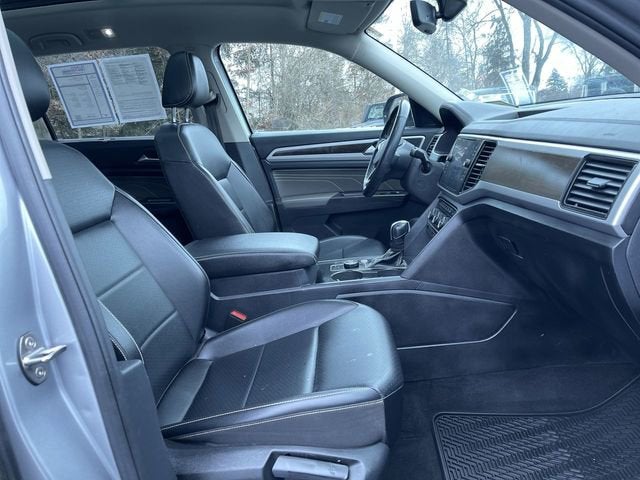 2022 Volkswagen Atlas 2.0T SE w/Technology