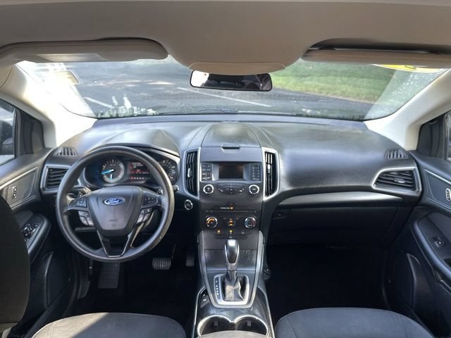2018 Ford Edge SE