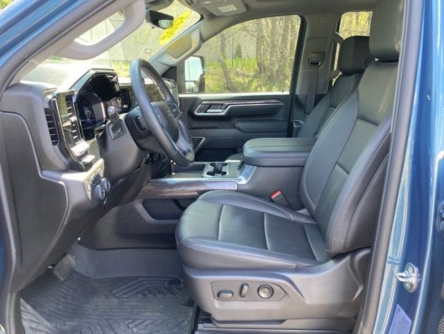 2025 Chevrolet Silverado 2500 HD LTZ