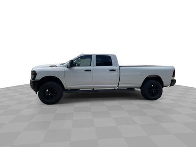 2025 RAM 2500 Tradesman Crew Cab 4x4 8' Box