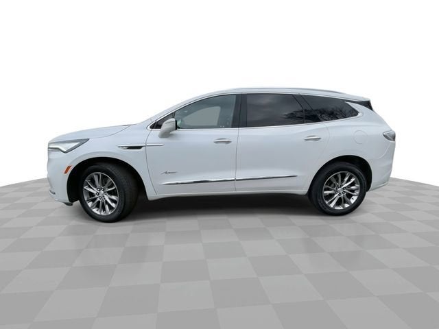 2022 Buick Enclave Avenir