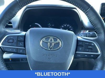 2021 Toyota Sienna XLE