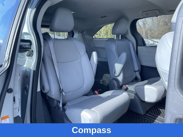 2021 Toyota Sienna XLE