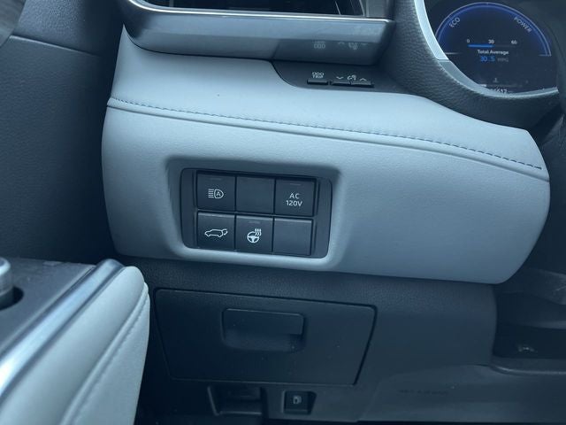 2023 Toyota Highlander Hybrid Limited