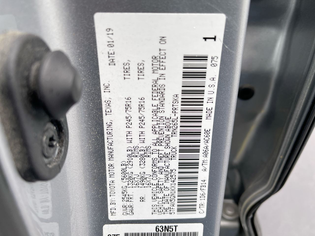 2019 Toyota Tacoma SR