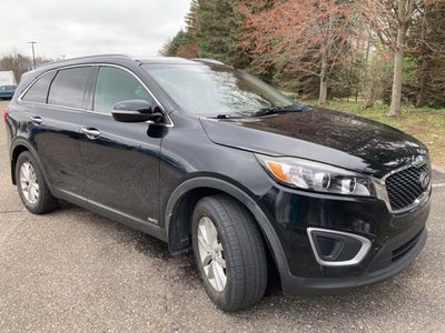 2017 Kia Sorento 2.4L LX