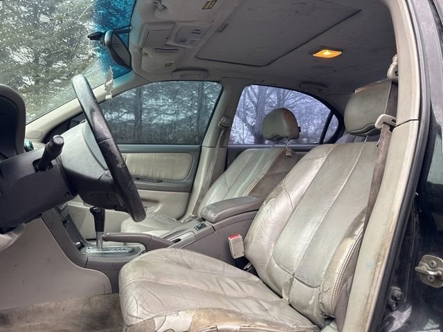 2001 Nissan Maxima SE