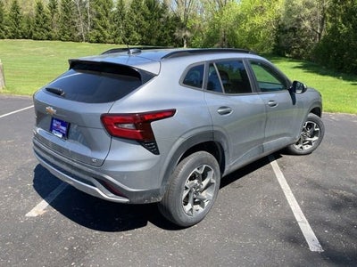 2024 Chevrolet Trax LT