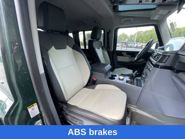 2025 INEOS Grenadier Station Wagon Base
