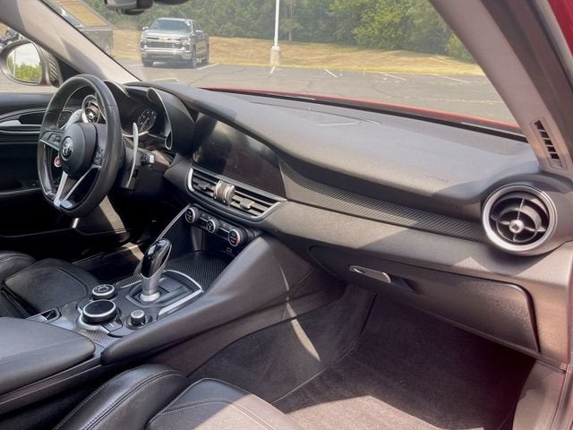 2017 Alfa Romeo Giulia Ti RWD