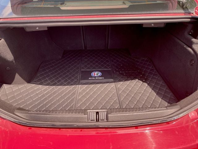 2017 Alfa Romeo Giulia Ti RWD
