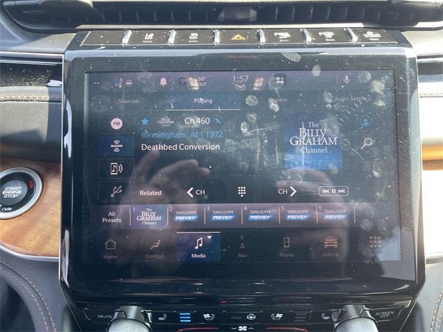 2022 Jeep Grand Cherokee Summit