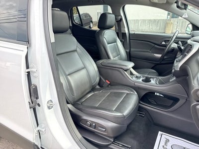 2022 GMC Acadia SLT
