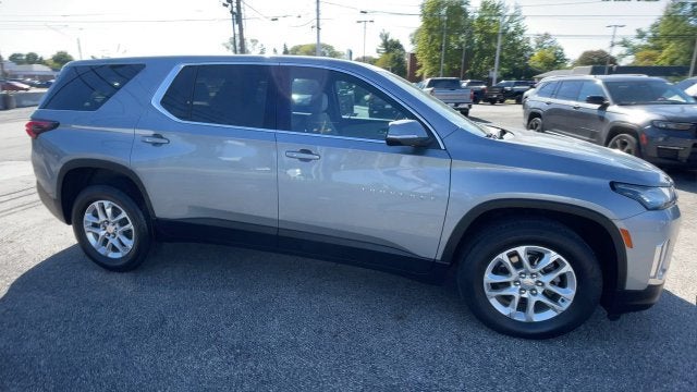 2023 Chevrolet Traverse LS