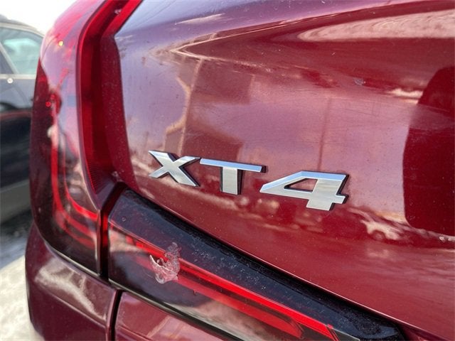 2025 Cadillac XT4 Premium Luxury