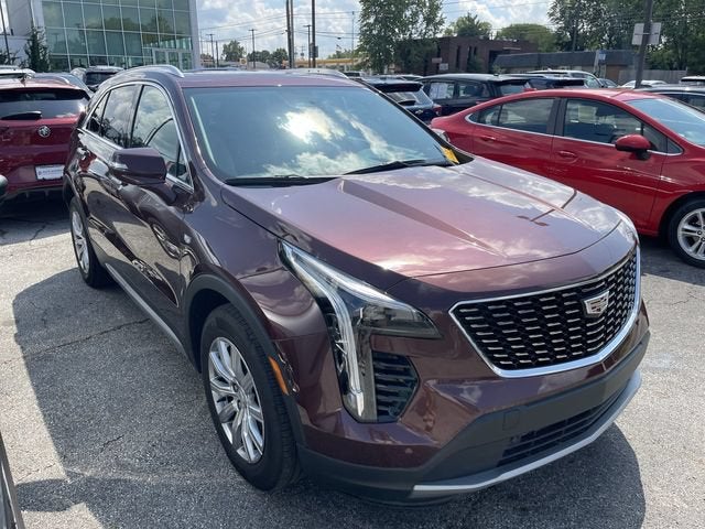 2023 Cadillac XT4 AWD Premium Luxury