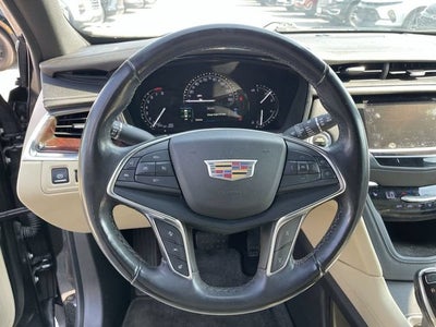 2018 Cadillac XT5 Luxury FWD