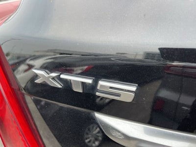 2018 Cadillac XT5 Luxury FWD