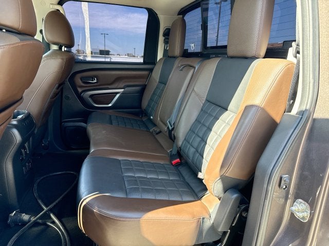 2016 Nissan TITAN XD Platinum Reserve Diesel