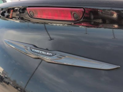 2022 Chrysler 300 Touring L