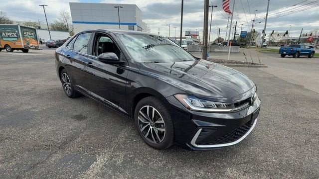 2025 Volkswagen Jetta SE