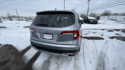 2022 Honda Pilot Touring 7-Passenger