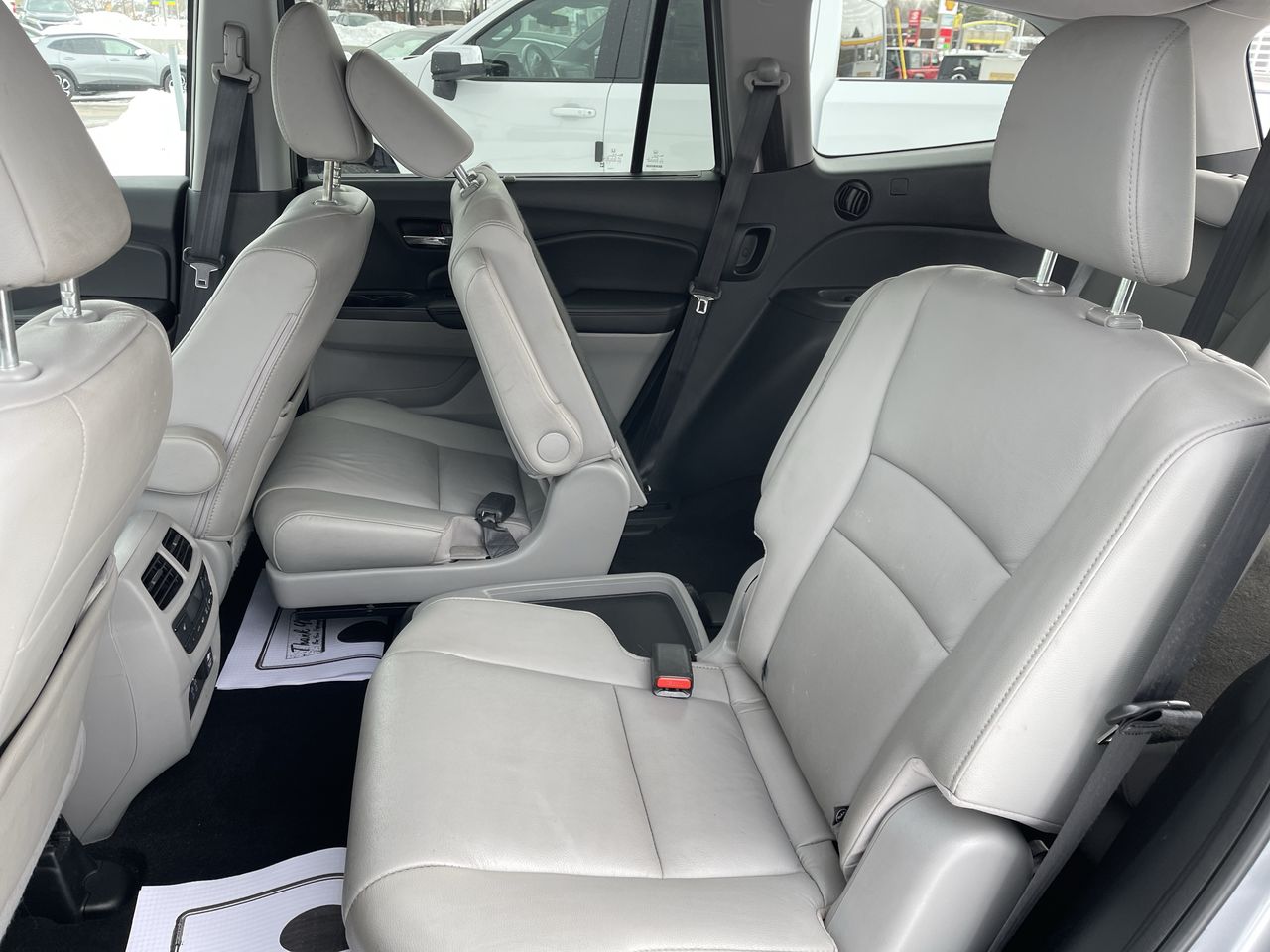 2022 Honda Pilot Touring 7-Passenger