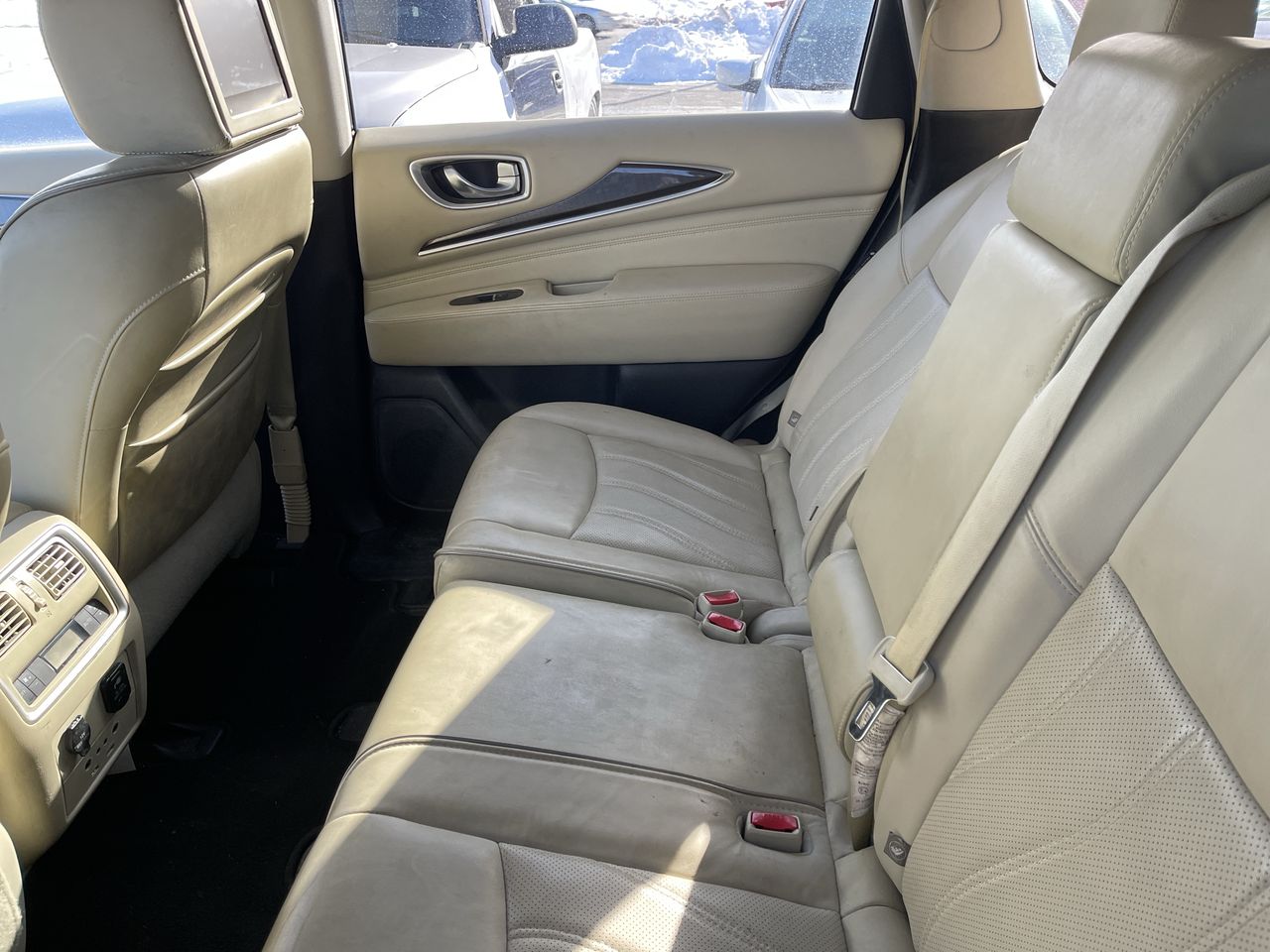 2019 INFINITI QX60 LUXE